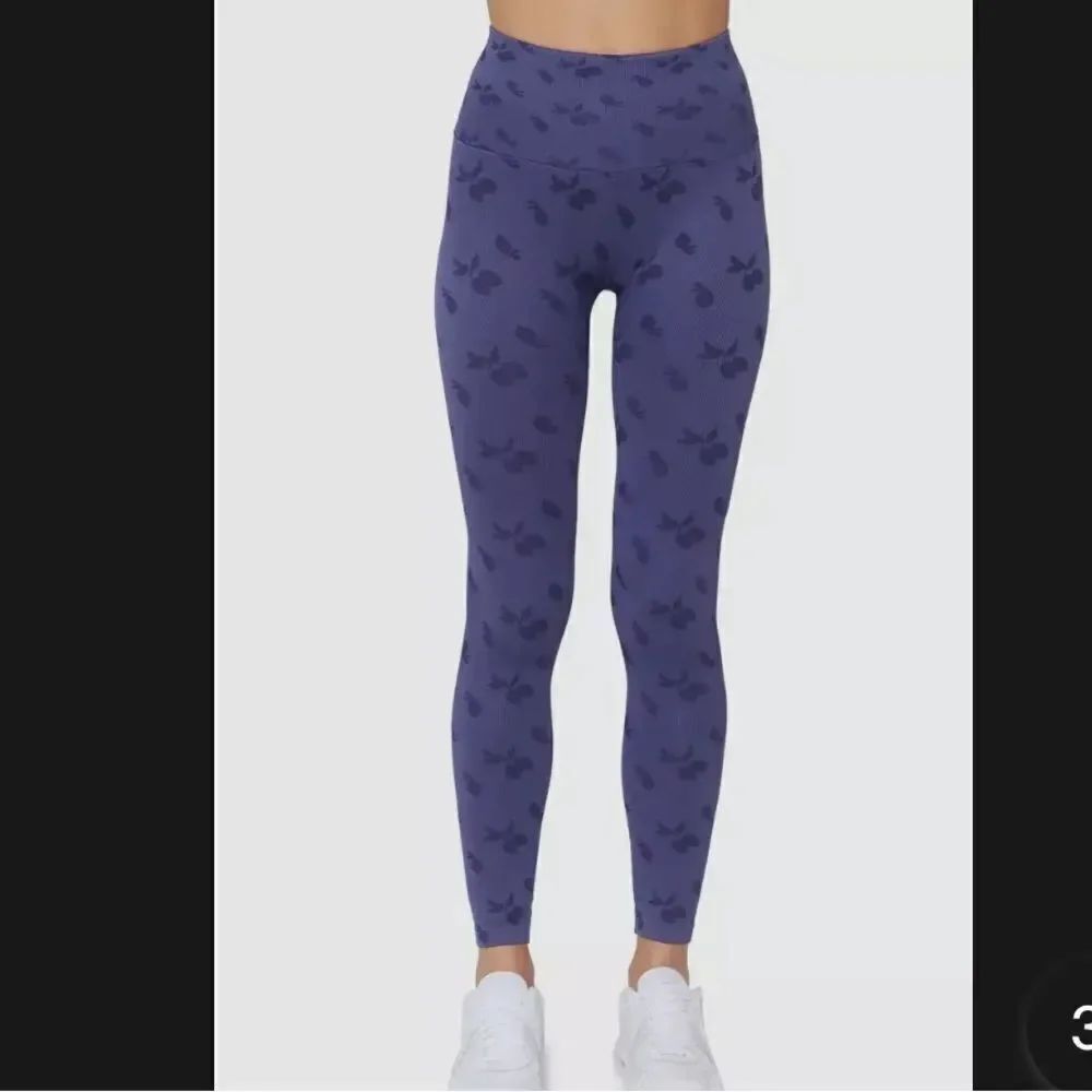 Spiritual Gangster Blue Love Sculpt Jacquard Leggings Size XS/S